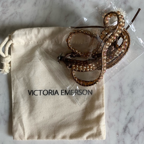 Victoria Emerson Jewelry - NWOT Victoria Emerson Wrap Bracelet w/ Pouch